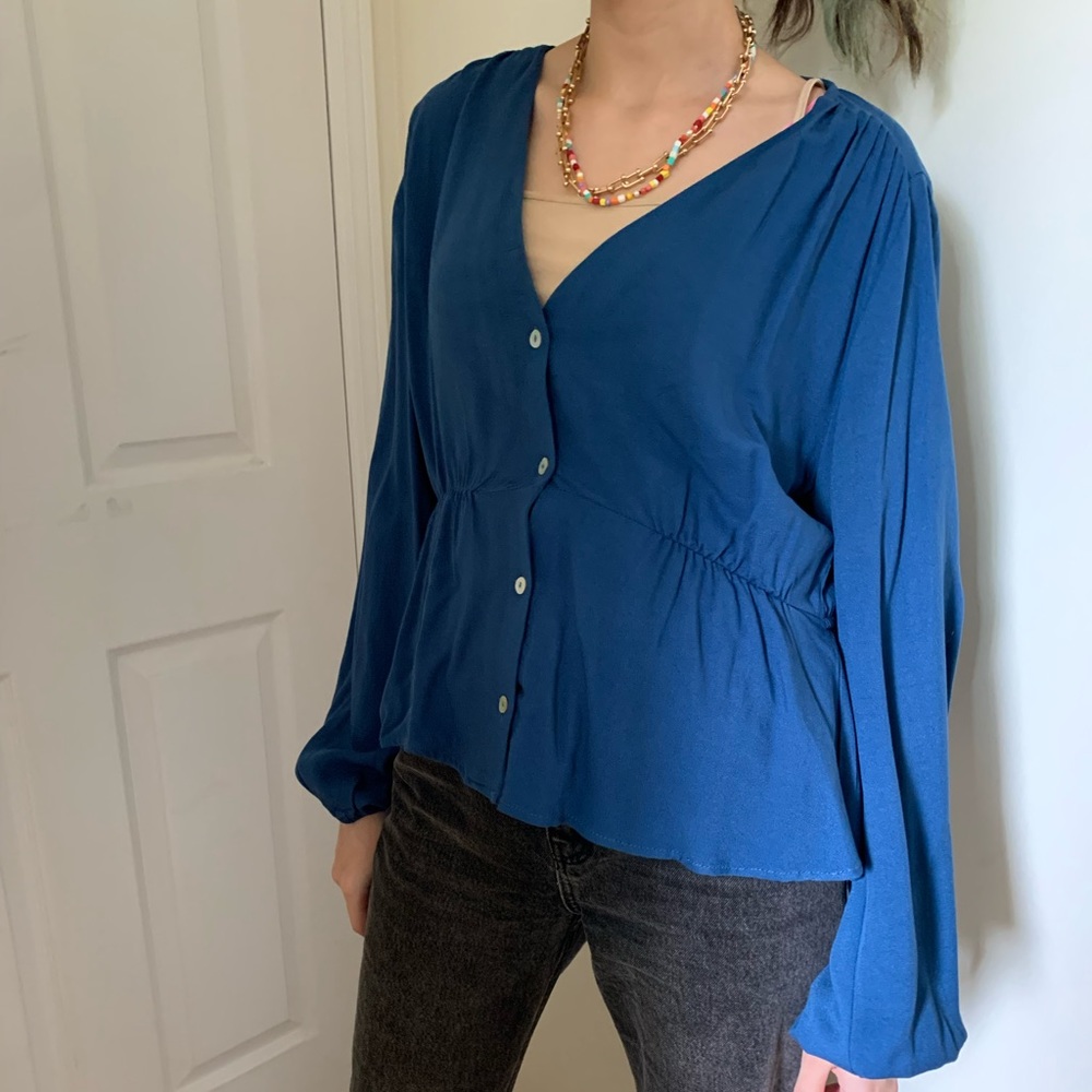 NWT Mango Blue Ruched Flowing Blouse